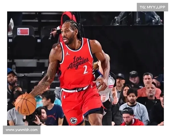 快船队主场出击,完胜对手 快船队主场出击,完胜对手