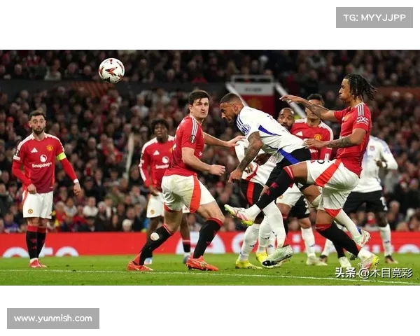 曼联逆袭成功,战术调整带来好结果 曼联逆袭成功,战术调整带来好结果