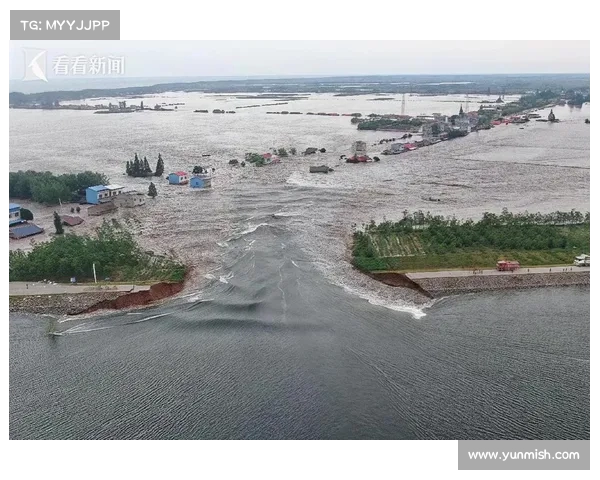 湖南华容应对洞庭湖堤防危机:三部门迅速调拨物资保障安全 湖南华容应对洞庭湖堤防危机:三部门迅速调拨物资保障安全