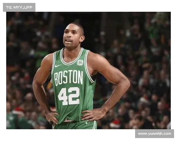 霍福德回应球迷嘘欧文事件:总决赛的竞争精神,TD花园无畏任何对手 霍福德回应球迷嘘欧文事件:总决赛的竞争精神,TD花园无畏任何对手